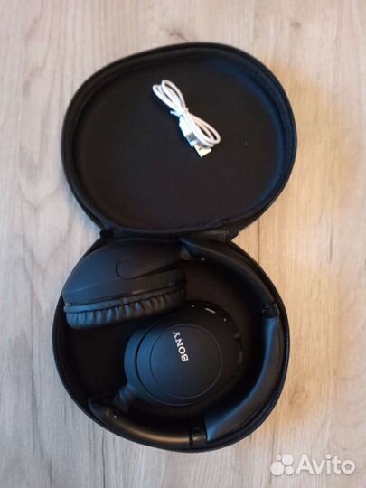 Наушники Sony WH-XB910N extra bass