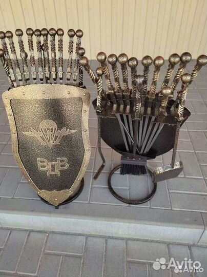 Подарок на день вдв подставка для шампуров