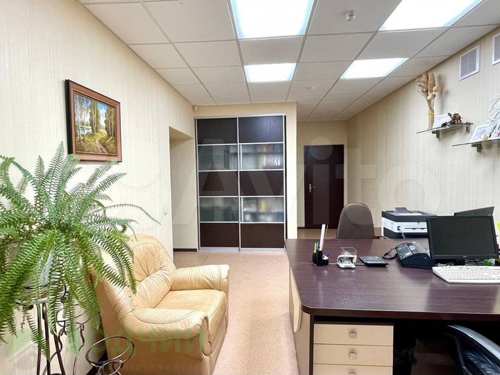 Продам помещение свободного назначения, 225 м²