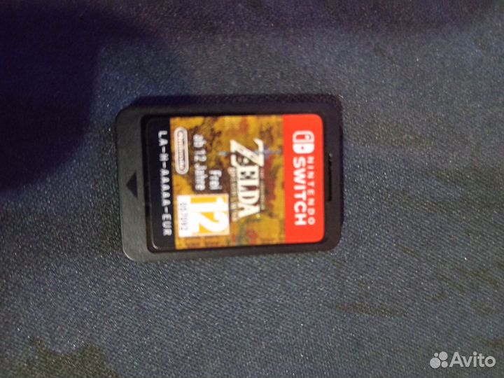 Nintendo switch + Zelda Breath Of The wild