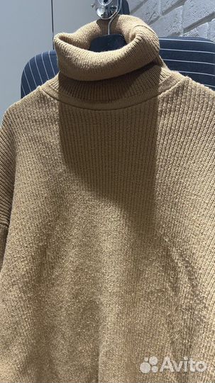 Свитер женский