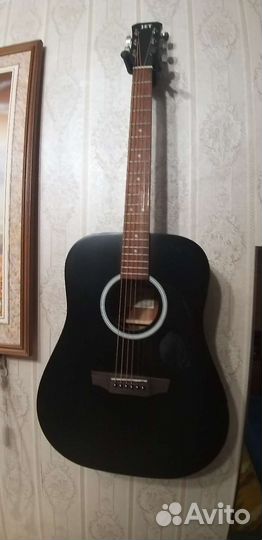Акустическая гитара
