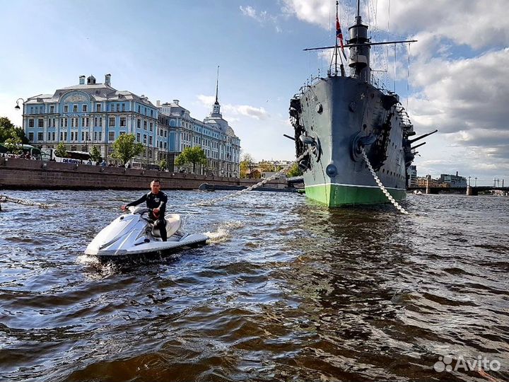 Прокат гидроциклов в Санкт-Петербурге