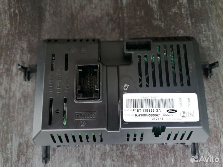 Экран (дисплей) магнитолы Ford