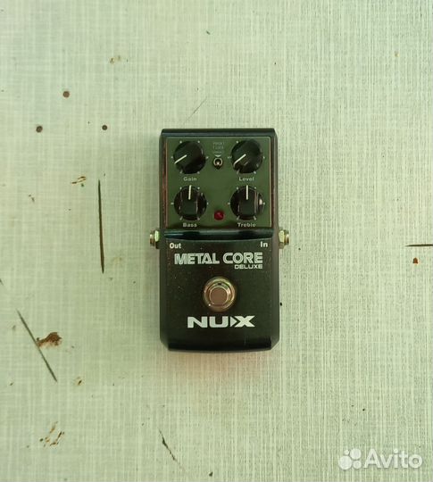 Гитарная педаль Distortion NUX Metal Core Deluxe