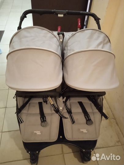 Коляска для двойни, погодок Valco baby