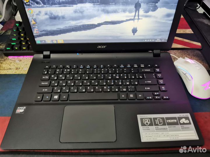 Быстрый ноутбук Acer с SSD(высокоскоростной диск)