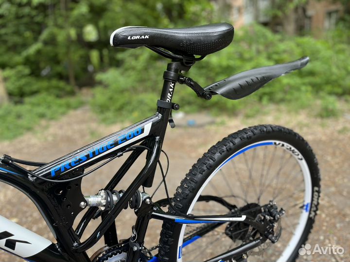 Велосипед скоростной двухподвесной отличное сост