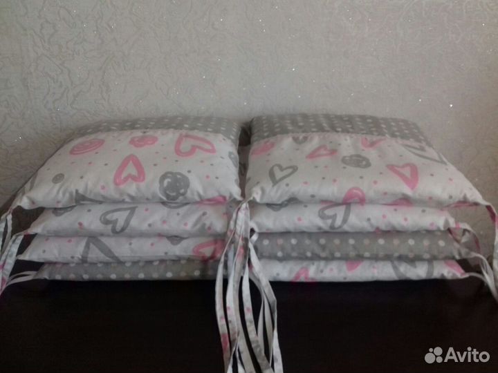 Бортики в кроватку новые