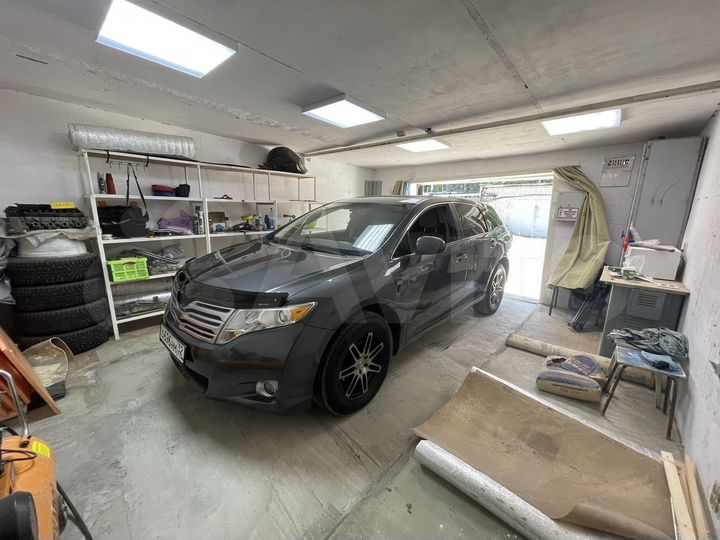 Гараж, > 30 м²