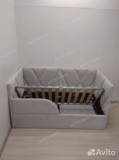 Детский диванчик