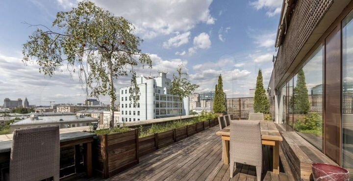 5-к. квартира, 280 м², 7/8 эт.