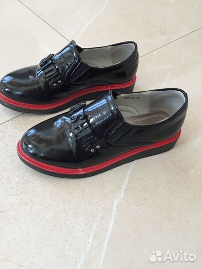 Туфли для девочки 33 размер