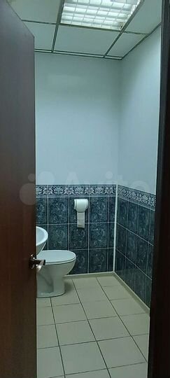 2-к. квартира, 54 м², 1/3 эт.