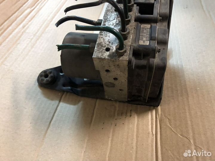 8200038702 Блок ABS Renault Scenic II