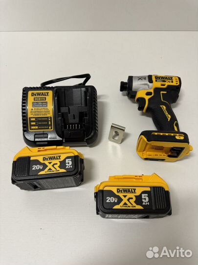 Винтоверт Dewalt DCF845P2