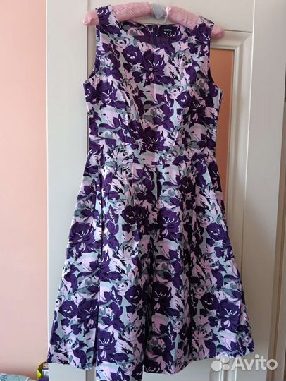 Платье новое, размер М