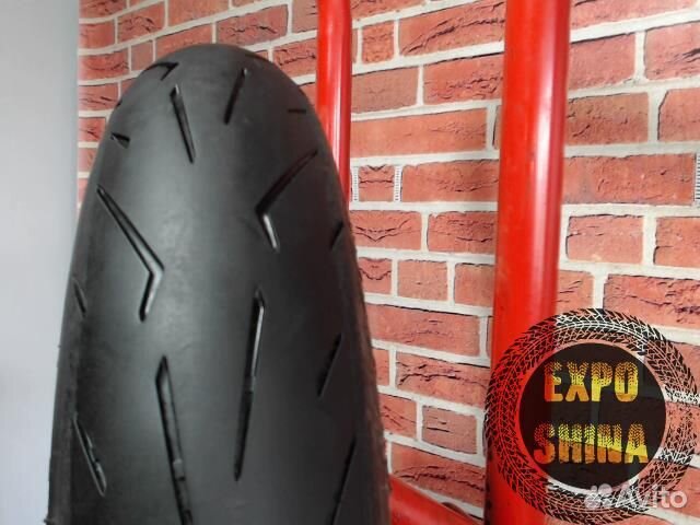 Мотошина Pirelli Diablo Rosso Corsa 2 120 70 R17