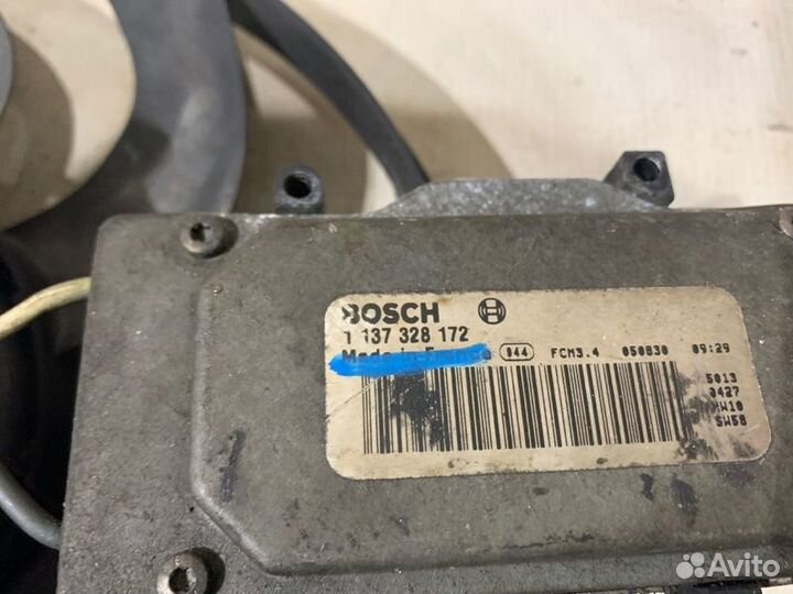 Вентилятор радиатора Volkswagen Touareg 2002-2010