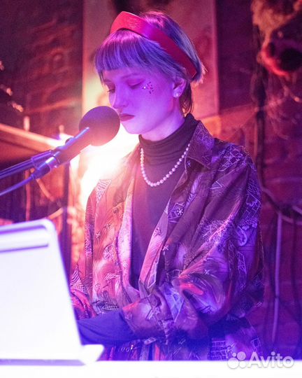 Преподаватель по эстрандному вокалу, фортепиано