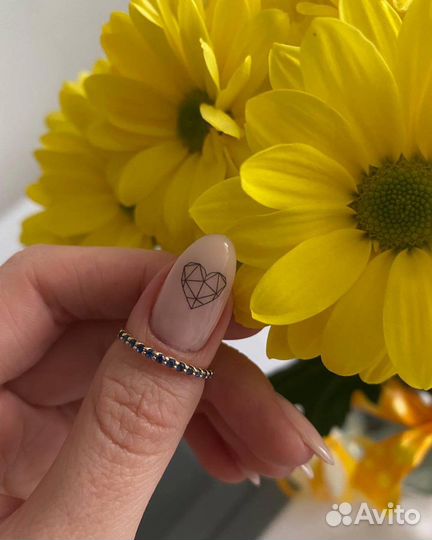 Мастер маникюра