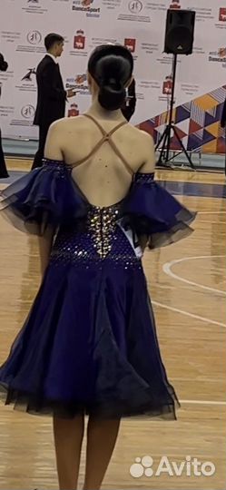 Платье для бальных танцев