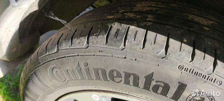 Continental ContiPremiumContact 5 225/60 R17 99V