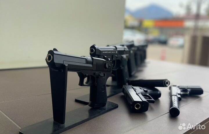 Детский железный пистолет