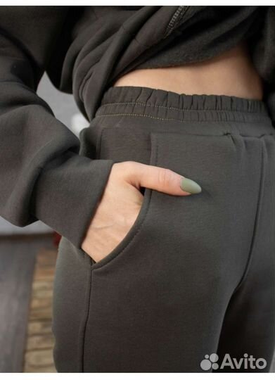 Спортивный костюм женский утепленный