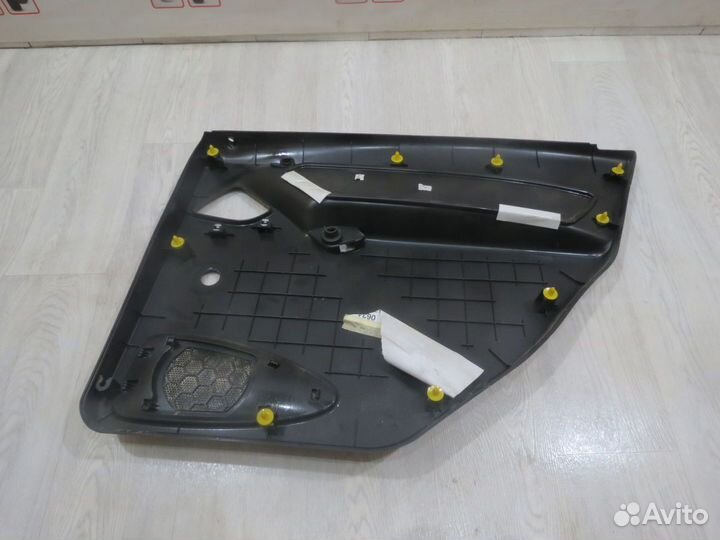 Обшивка двери задняя левая LADA Kalina Cross