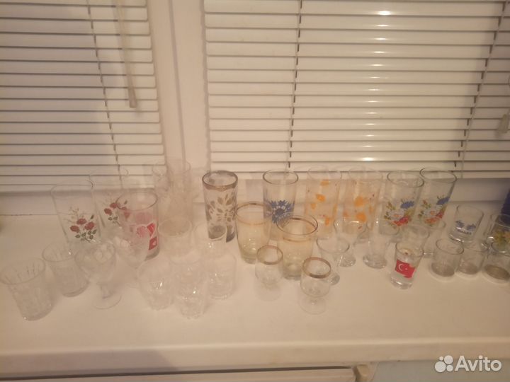 Стеклянная посуда: фужеры, рюмки, стопки, стаканы