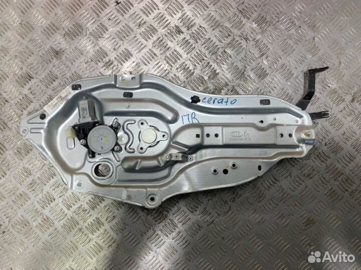 Стеклоподъемник передний правый Kia Cerato TD