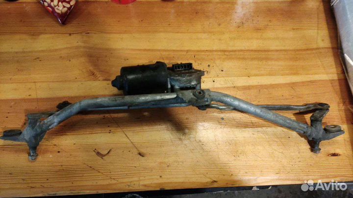 Трапеция дворников ауди а4 б5