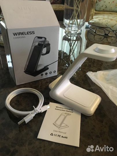 Беспроводная зарядка 3в1