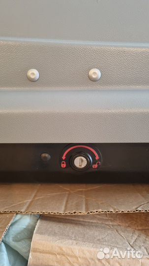 Автобокс на крышу Thule Ocean 780