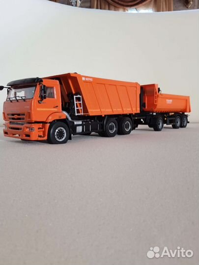 Модель камаза - 6520 с прицепом тонар