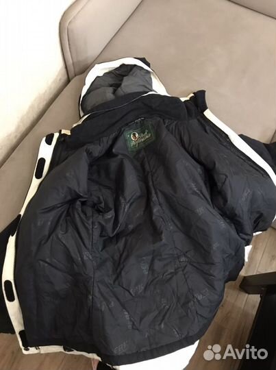 Горнолыжная куртка