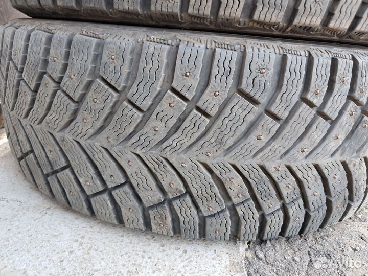 Michelin X-Ice North 4 205/60 R16 96T