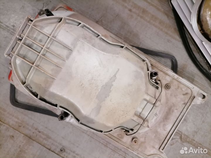 Фара mercedes 123