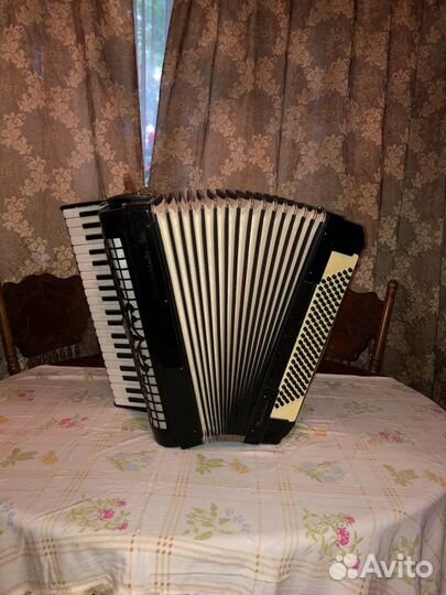 Аккордеон Royal Standart полный