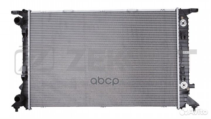 Радиатор охлаждения двигателя Audi A4 IV 07- A5/S5