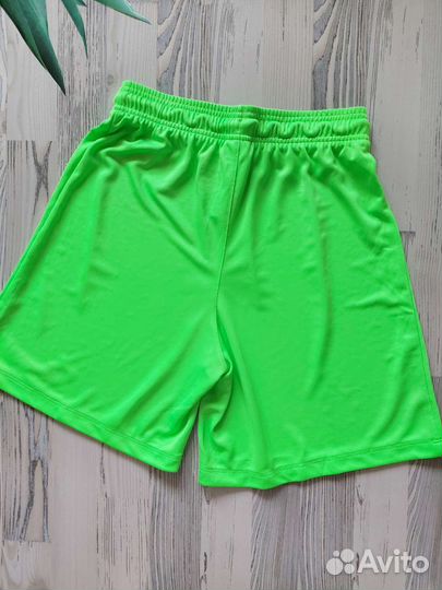 Новая Шорты для спорта 158/170 см Европа