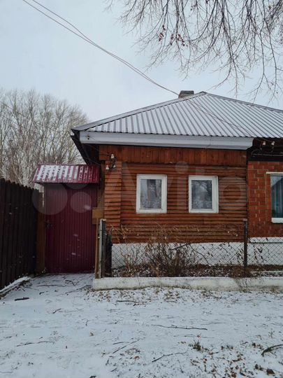 Дом 43 м² на участке 6 сот.