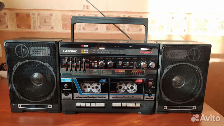 Кассетная магнитола Lasonic L30K