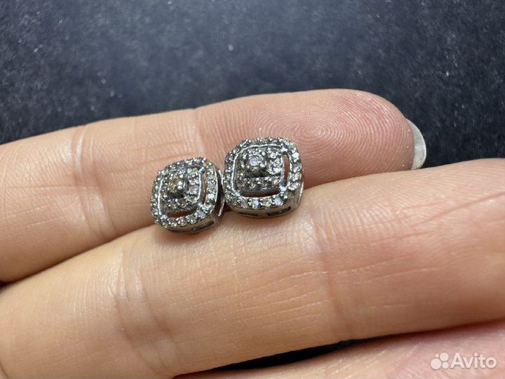 Пусеты с бриллиантами