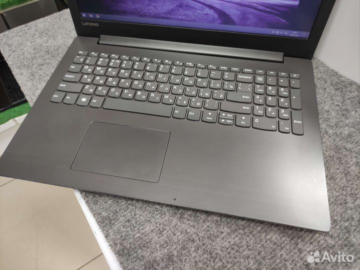 Тонкий ноутбук Lenovo FHD A6-9225