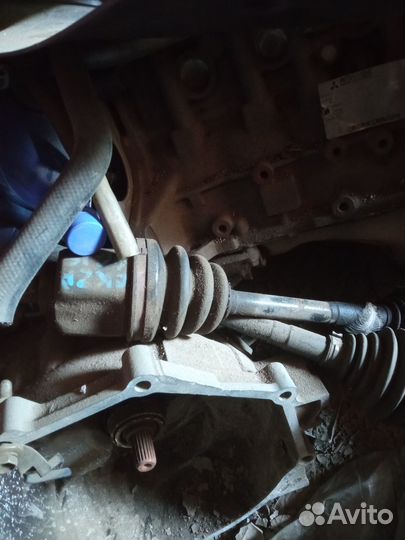 Двигатель Мицубиси Ланцер 4G15