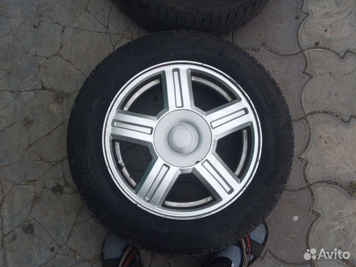 Michelin Latitude X-Ice 195/65 R15 92T