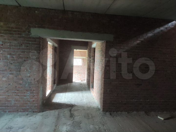 Дом 282,2 м² на участке 16,1 сот.