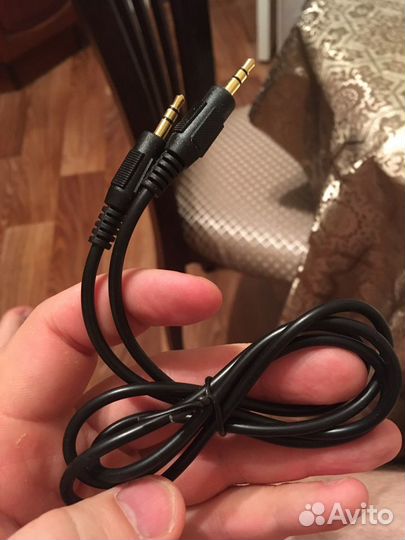 Кабель aux interstep 3,5mm 1 метр